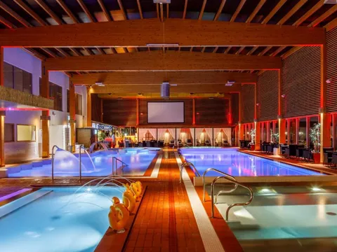 Meresuu Spa & Hotel